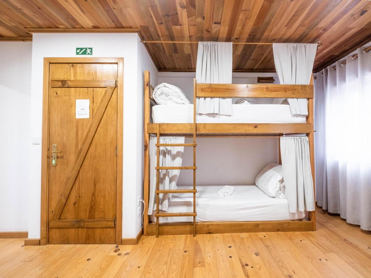 Castaway Hostel Đảo Đảo Baleal Ngoại thất bức ảnh